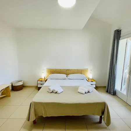 Shardana Ferienhaus *