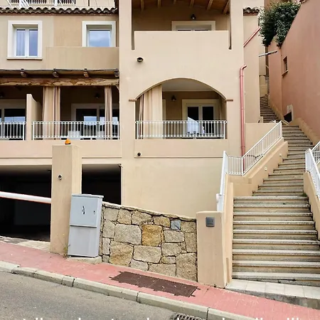 Shardana Ferienhaus *